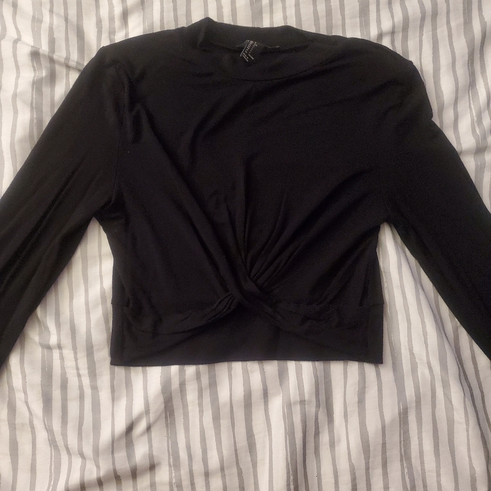 Twisted knot crop top